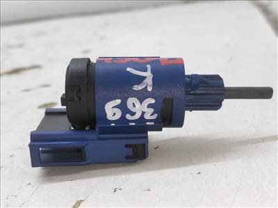 SKODA OCTAVIA I (1U2) 1.6 Kuplung Pedál Kapcsoló #43012# 1J0927189E