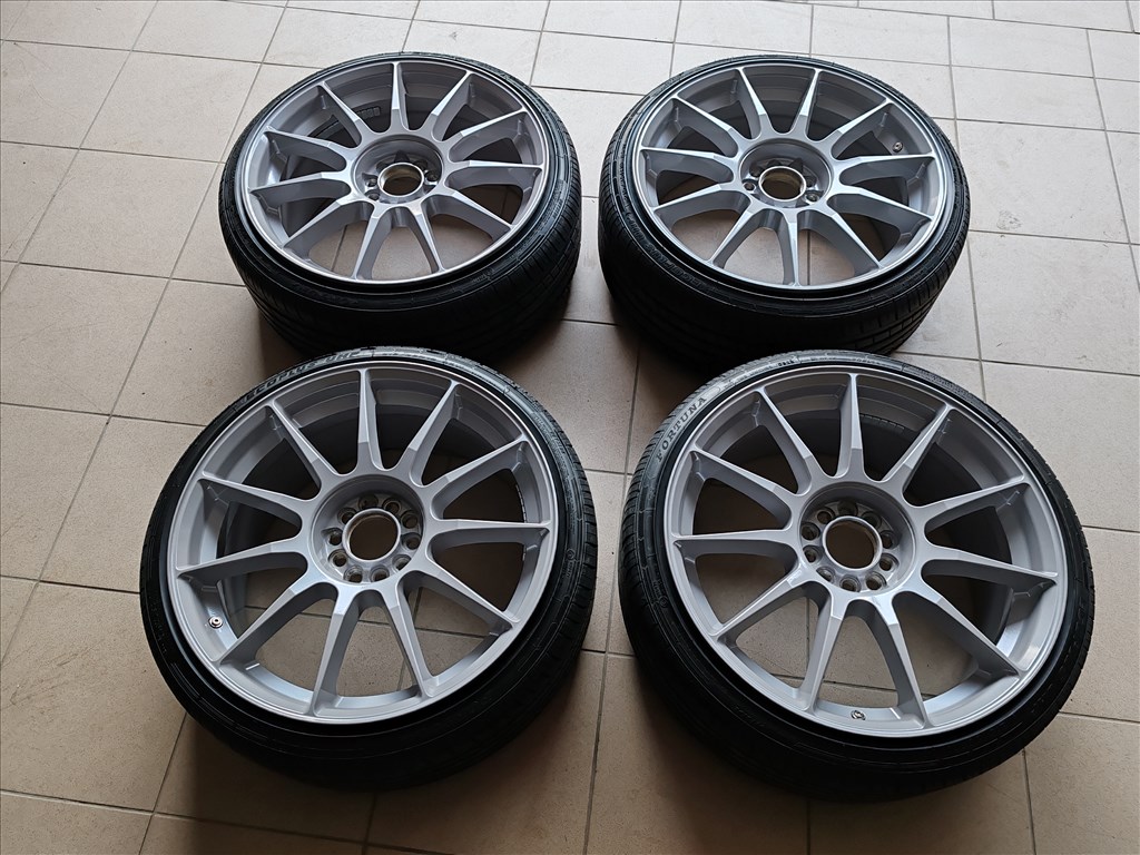 Eladó 19"-os Rotiform DTM felni gumival!!! 7. kép