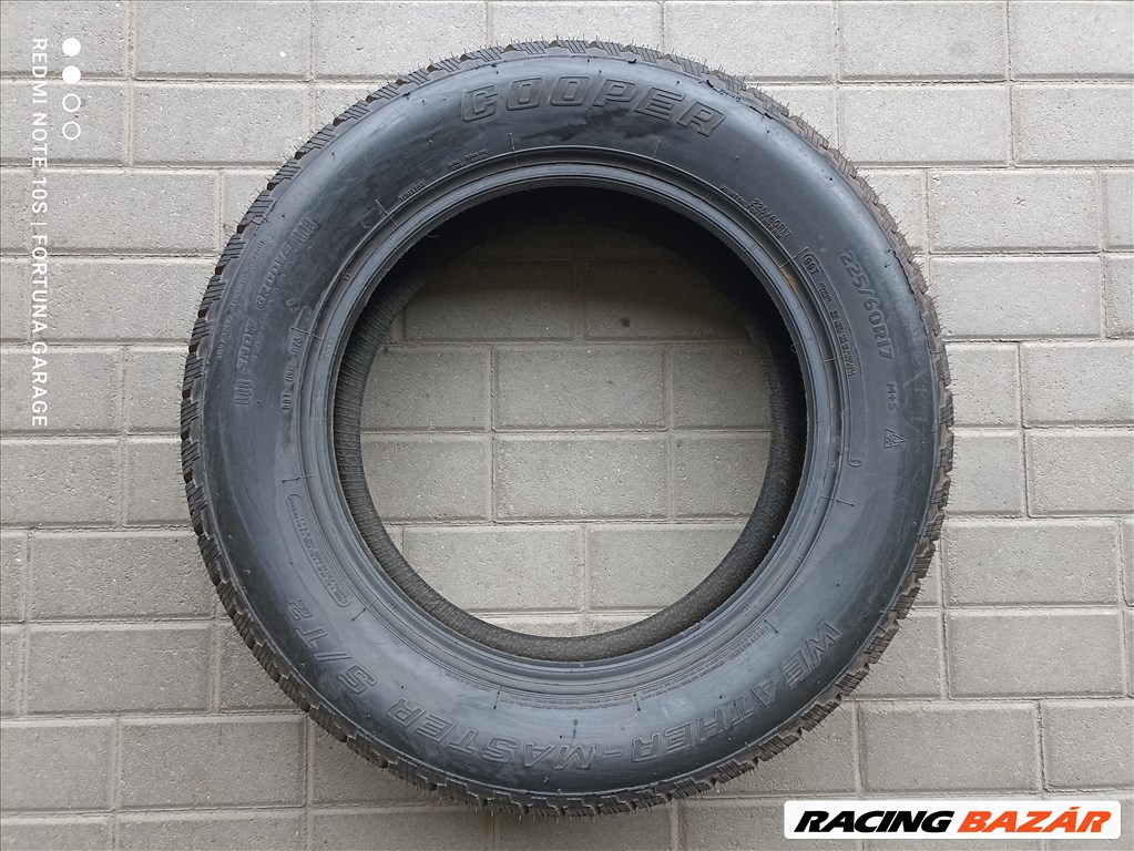 225/60 R17" Cooper túltárolt téli gumik 3. kép