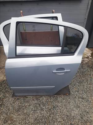 Opel corsa d bal hátsó ajtó z21c