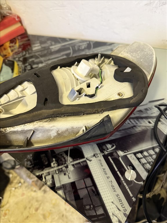 BMW 6-os sorozat E63/E64 Bmw E63 E64 jobb hátsó lámpa 2. kép