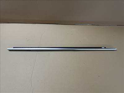 BMW X1 U11 páralehúzó 51339451528