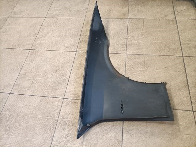 BMW 318 (E90, E91, E92, E93) bontott alkatrészei 14. kép