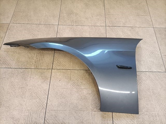 BMW 318 (E90, E91, E92, E93) bontott alkatrészei 15. kép