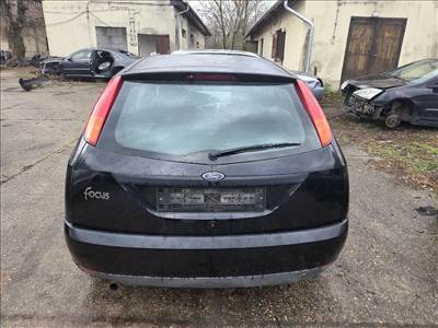 Ford Focus Mk1 1.6i 16V CSOMAGTÉR ajtó 