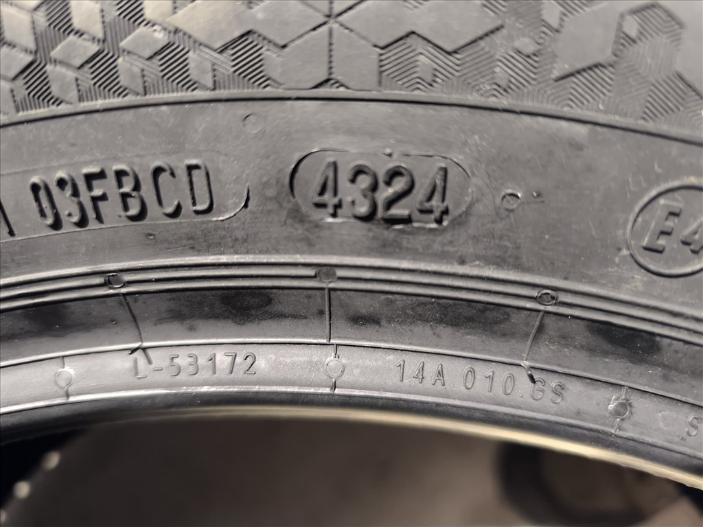 215/55R17 ÚJ Continental téli gumi garnitúra 215/55 r17 6. kép