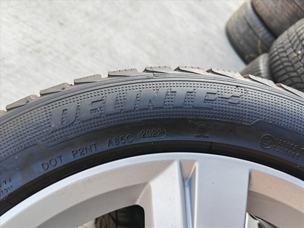 17" 5x112 VW gyári alufelni szett téligumikkal! 6. kép