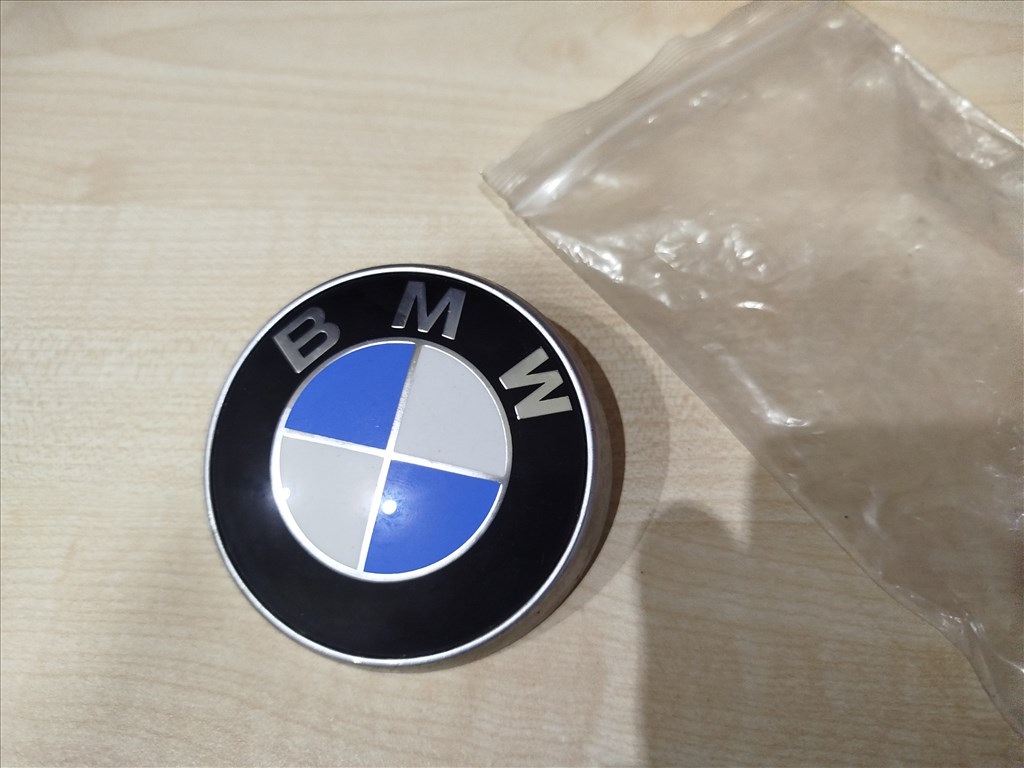 BMW 330d E46 Bmw e46 kombi hátsó embléma eladó  1. kép