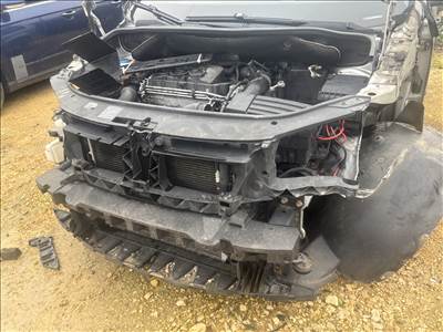 Volkswagen Touran I homlokfal 