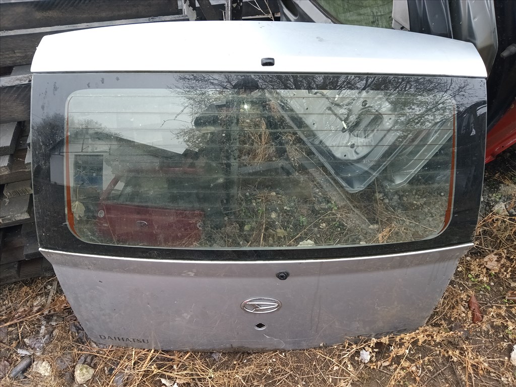 Daihatsu Cuore L251 csomagtér ajtó  1. kép