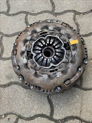 Toyota RAV4 2.2 D-CAT kuplung szett kettős tömegű lendkerék 3121005061