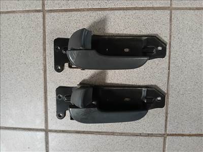 Kia K2500 Bal első kilincs belső 