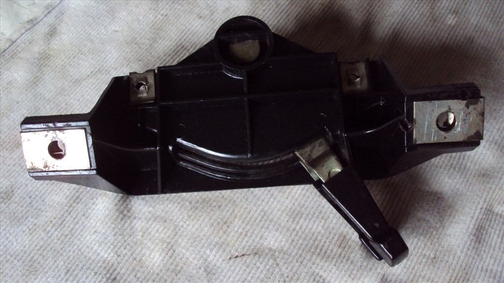 Lada zsiguli fűtés és levegő szabályzó konzol 21018109026 2. kép