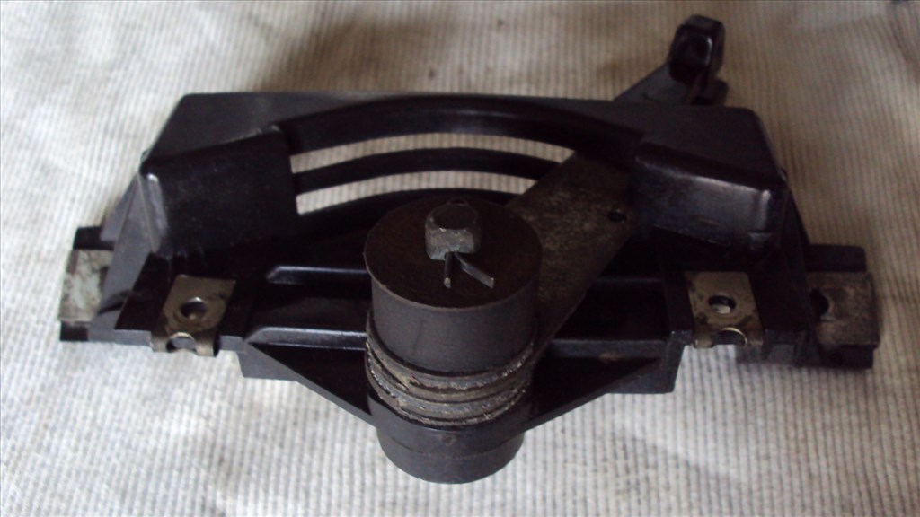 Lada zsiguli fűtés és levegő szabályzó konzol 21018109026 5. kép