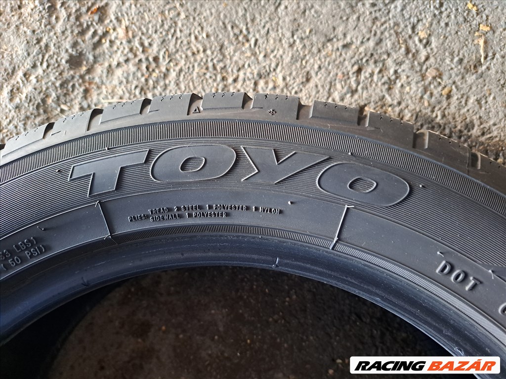 4db 215/55 R17 TOYO Snowprox (peremvédős) Újszerű téli gumi eladó!  ára 15000Ft/db 7-8mm minta  5. kép
