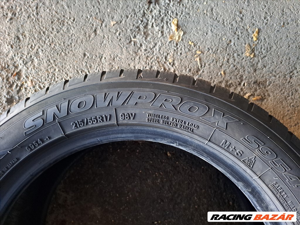 4db 215/55 R17 TOYO Snowprox (peremvédős) Újszerű téli gumi eladó!  ára 15000Ft/db 7-8mm minta  6. kép