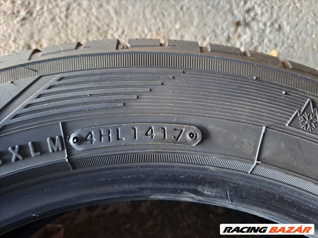 4db 215/55 R17 TOYO Snowprox (peremvédős) Újszerű téli gumi eladó!  ára 15000Ft/db 7-8mm minta  9. kép
