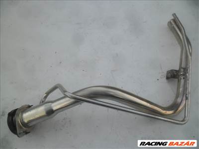 Suzuki Swift IV üzemanyag betöltő cső + tanksapka