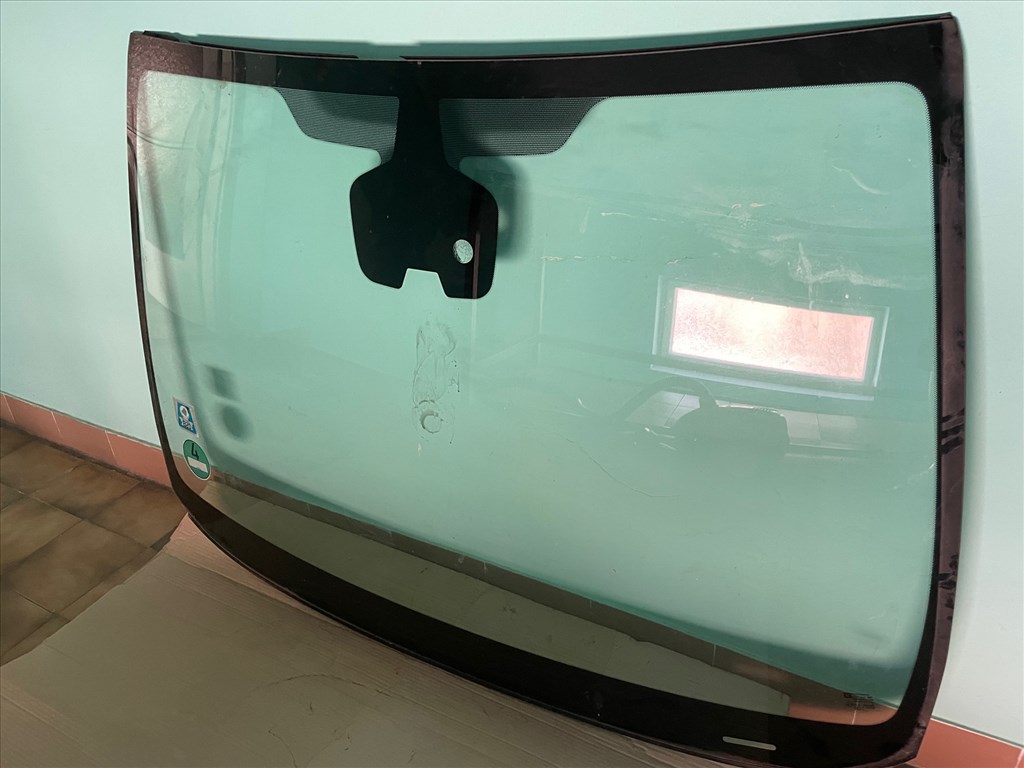 Opel Astra J Szélvédő , Oldal ablak Ajtó üveg A Oszlop / C Oszlop oldal üveg 2. kép