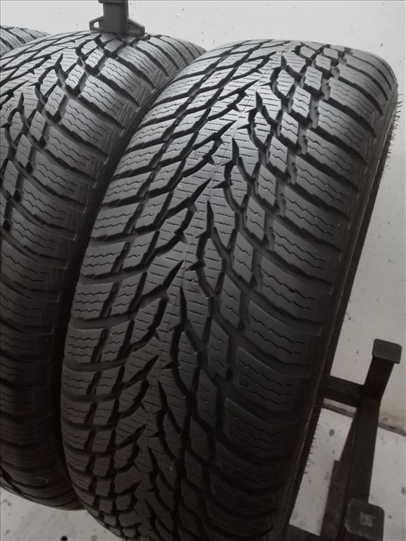 175/65R14 Nokian téli gumi garnitúra 175/65 r14 3. kép