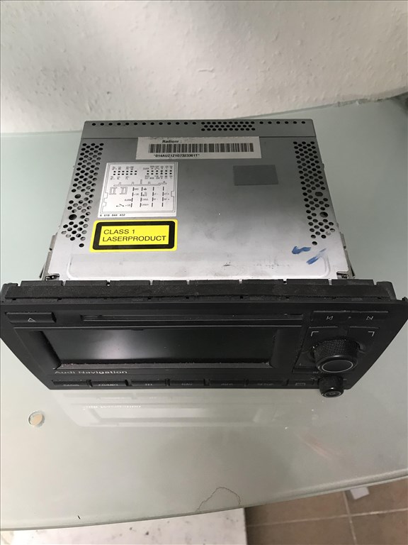 Audi A3 (8P) fejegység (NAVIS) 8p0035192n 2. kép