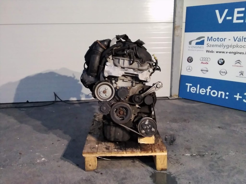 PSA 8FS bontott motor  1. kép