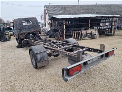 Toyota Dyna 3.0 d4d hátsó híd diffi váltó kardán laprugó MOTOR