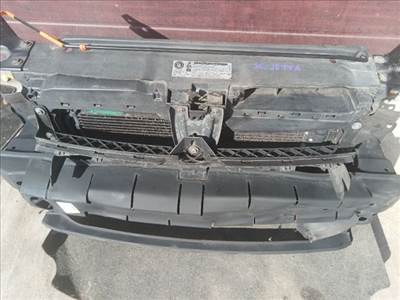 Volkswagen Jetta VI Komplett Homlokfal (Részeivel) 21705