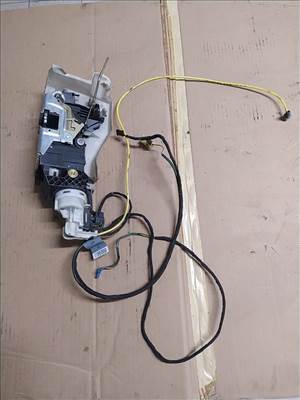 Mercedes W220 bal első ajtózár eladó! 2207200535