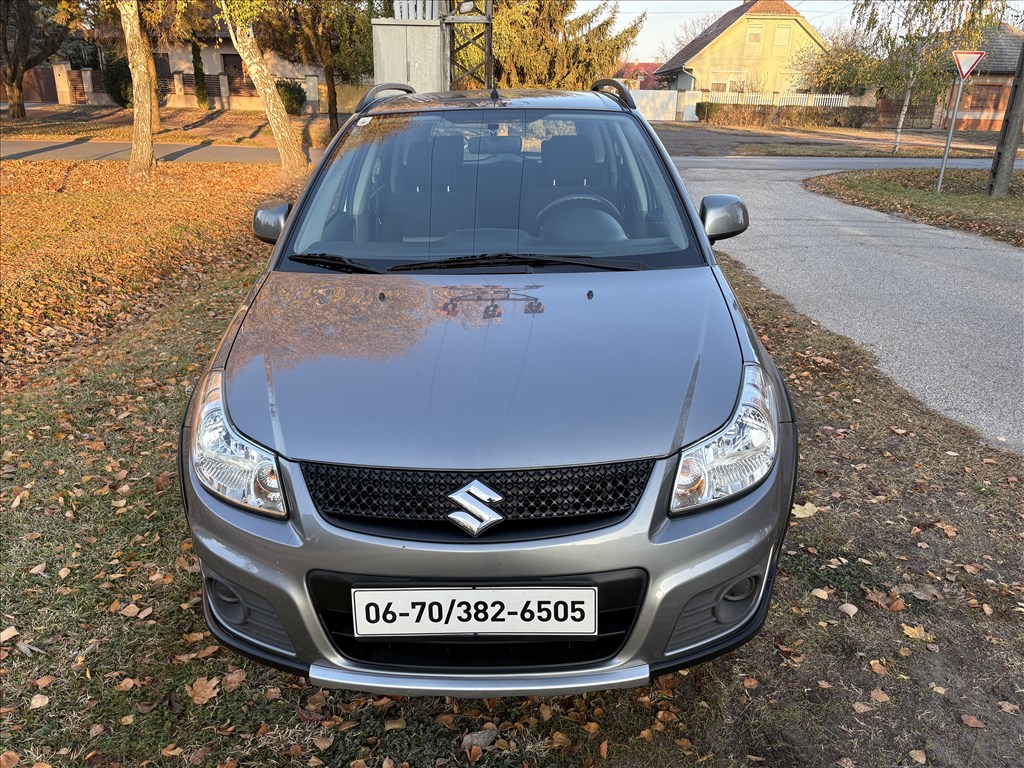 SUZUKI SX4 1.5 GLX CD AC FACELIFT/90.000KM/KLÍMA/EL.ABLAKOK/EL.TÜKRÖK/FRISS MŰSZAKI 3. kép