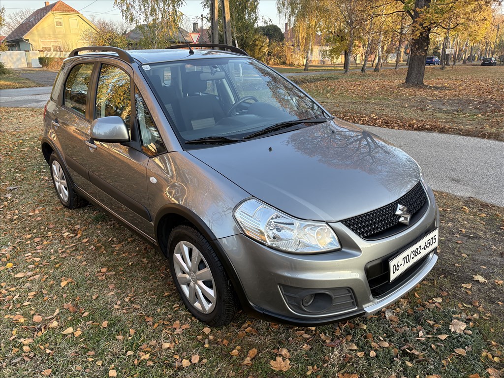 SUZUKI SX4 1.5 GLX CD AC FACELIFT/90.000KM/KLÍMA/EL.ABLAKOK/EL.TÜKRÖK/FRISS MŰSZAKI 4. kép