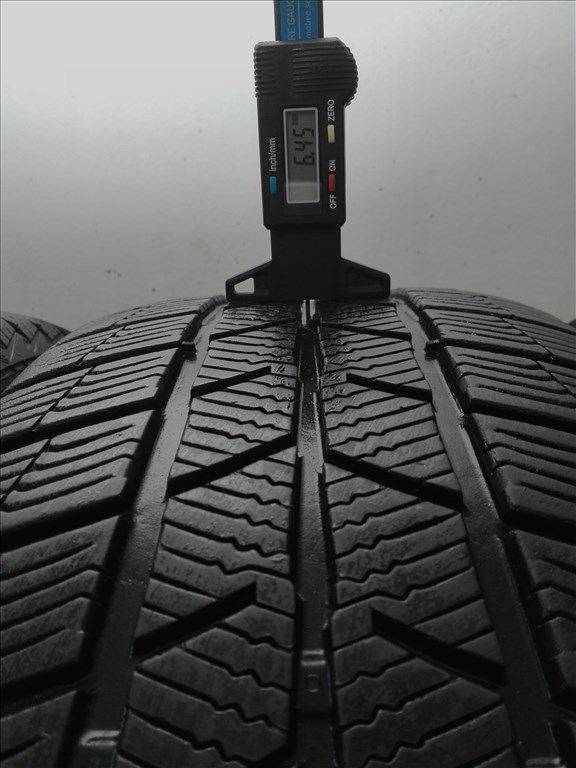 215/55R17 Barum téli gumi garnitúra 215/55 r17 4. kép