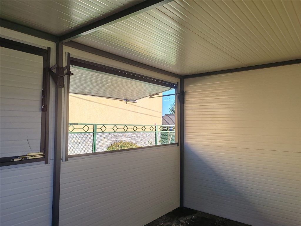 R0302 69 Foodtruck Food Truck Büfékocsi 9. kép