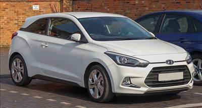 Hyundai I 20 Mk2 jobb első fényszóró