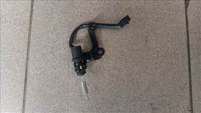 Yamaha MT 07 hátsó féklámpa kapcsoló