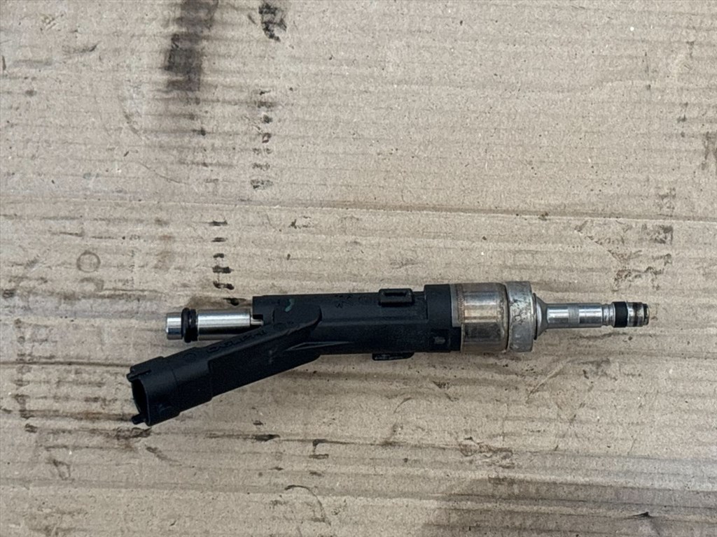 Opel Crossland X 1.2Turbo (110 Hp) Porlasztó (1 db) 10067 ,  9810335380 1. kép