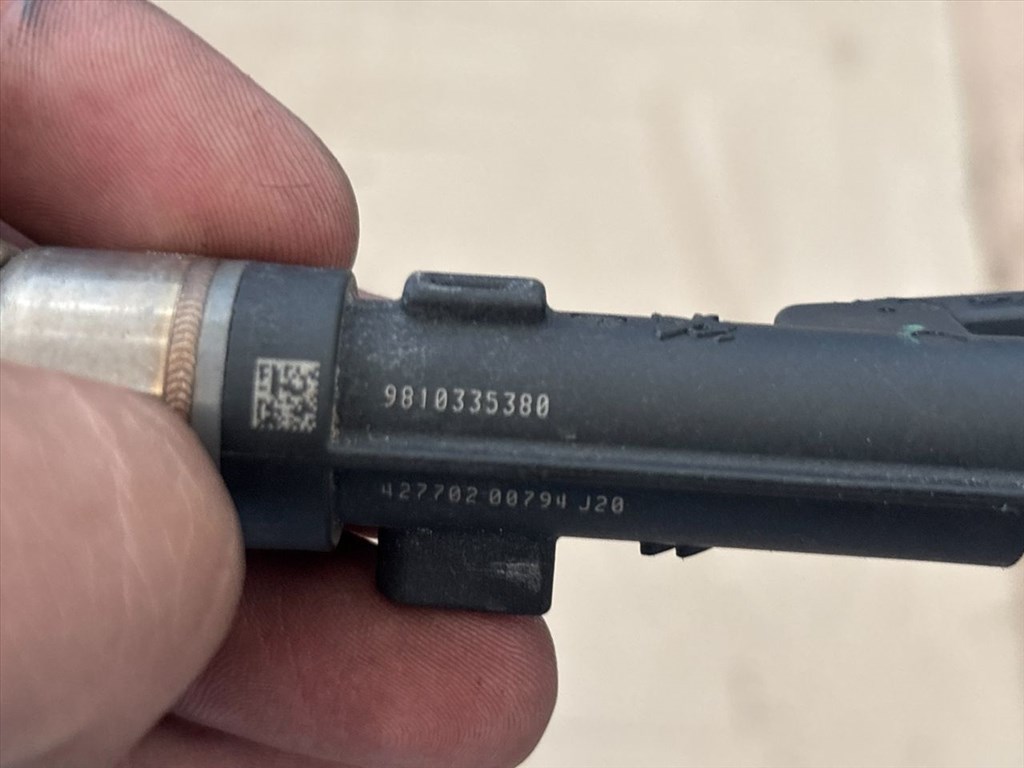 Opel Crossland X 1.2Turbo (110 Hp) Porlasztó (1 db) 10067 ,  9810335380 2. kép