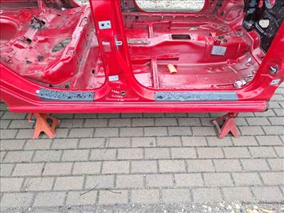 Skoda Fabia (6Y) jobb küszöb