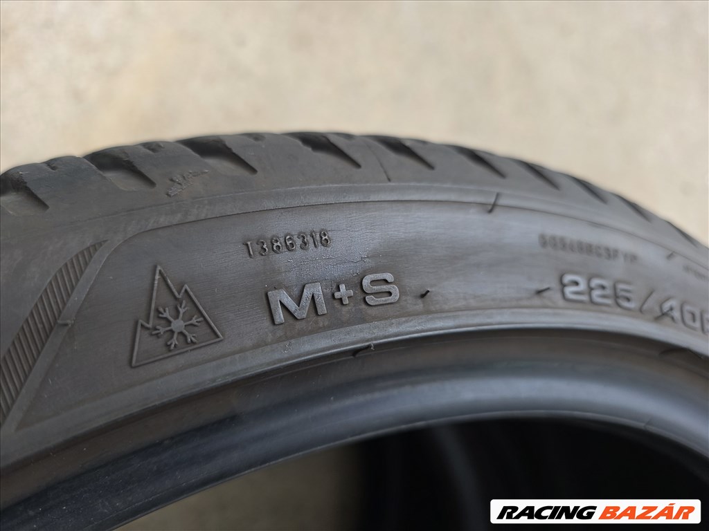 225/40R18 Good-Year 4évszakos 2db szinte újszerű állapotban eladó! 7. kép