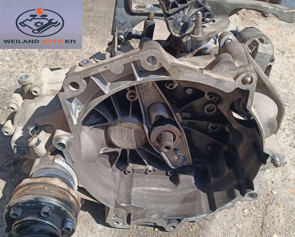 Skoda Fabia Roomster VW Polo Seat Ibiza Sebességváltó Manuális Váltó JUS 1. kép