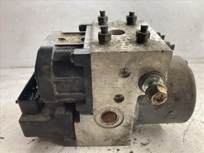 TOYOTA YARIS ABS Kocka