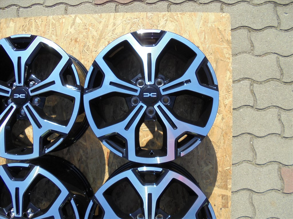 Új 17-es Renault -Dacia Bi-Color alufelni eladó 4. kép