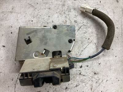 FORD MONDEO III Csomagtérajtó Zárszerkezet