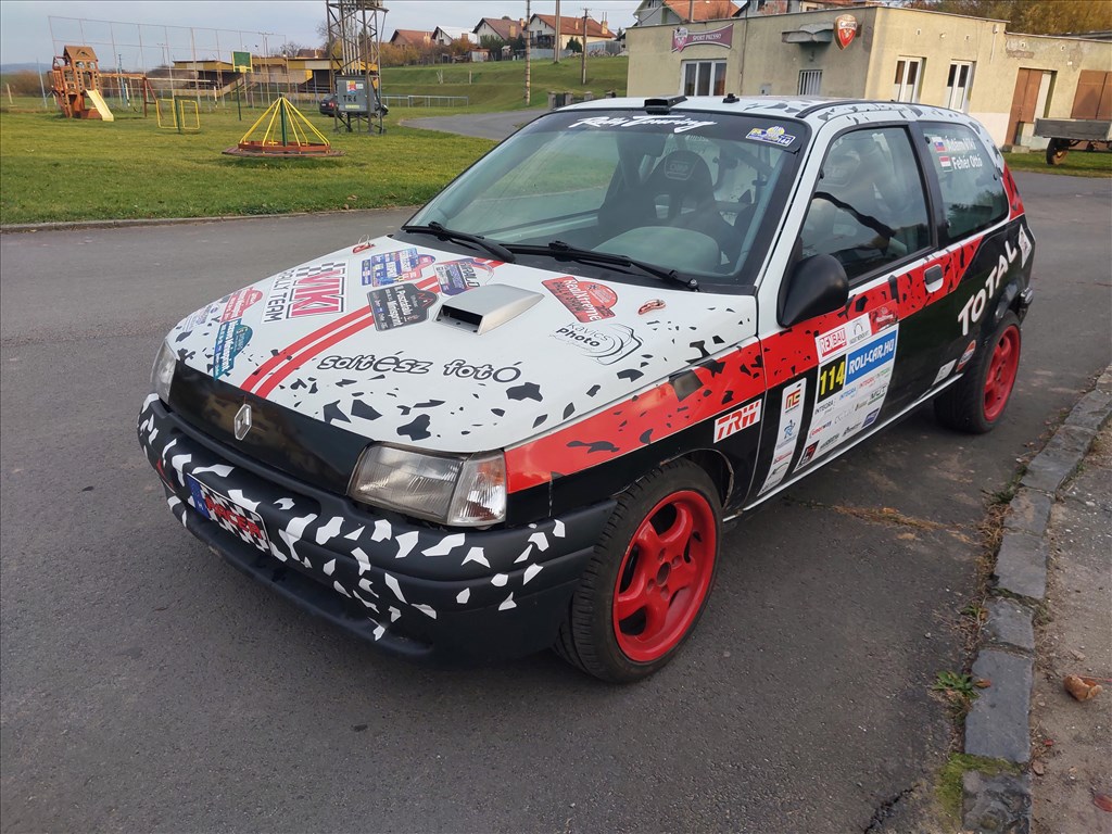 Renault Clio 1 versenyautó 3. kép