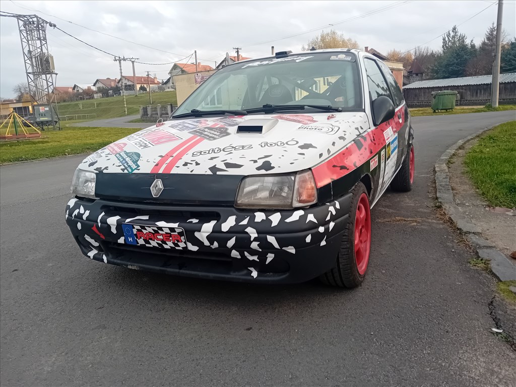 Renault Clio 1 versenyautó 4. kép