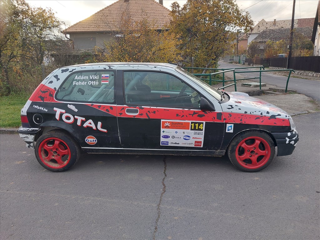 Renault Clio 1 versenyautó 6. kép