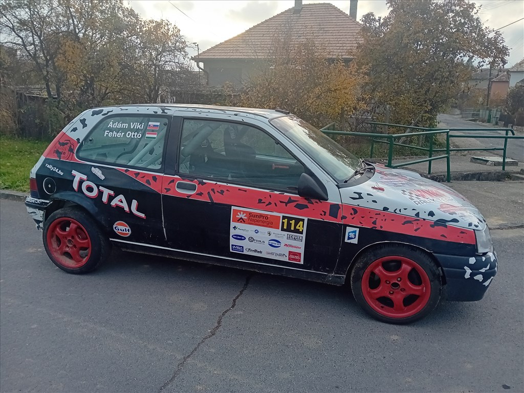 Renault Clio 1 versenyautó 7. kép