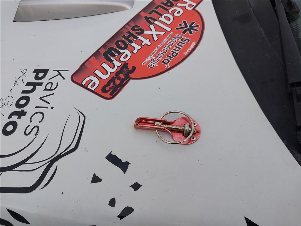 Renault Clio 1 versenyautó 8. kép