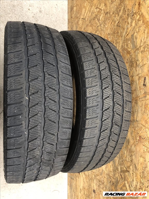 215/60/17C téli gumi páros Continental 215 60 17 C 1. kép