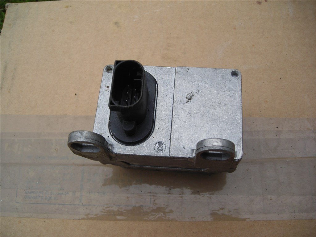 Opel Astra H Biztosítéktábla, Kormányoszlop Vezérlő, Komputer, ESP / REC , UEC . CIM , IPC  5. kép